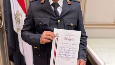 Photo of وزير الداخلية يمنح النقيب عمرو محمد أحمد نوط الإمتياز من الطبقة الأولى بدمياط