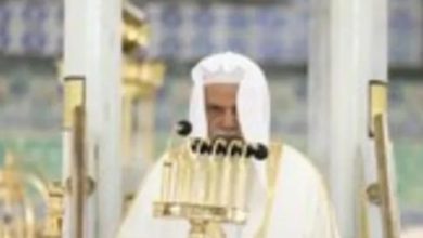 Photo of فضيلة الشيخ الدكتور علي الحذيفي : سعادة الناس الأبدية في عبادة وتقوى الله .
