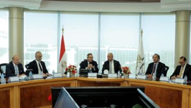 Photo of البورصة المصرية مع اتحاد البنوك تناقش اليات تطوير القدرات لمسئولي علاقات المستثمرين
