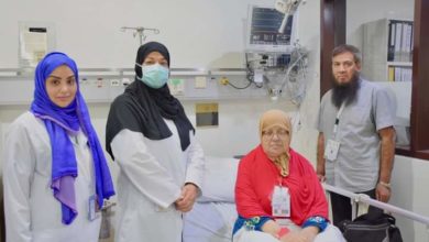 Photo of فريق طبي متخصص بحراء مكة ينهي معاناة حاجية تونسية في العقد السادس