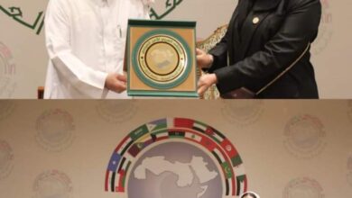 Photo of المنظمة العربية للسياحة تكرم طالبات كلية السياحة بجامعة الملك عبد العزيز بجدة