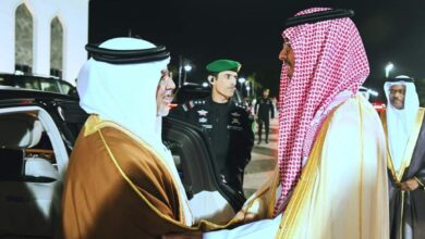 Photo of ولي عهد مملكة البحرين يغادر جدة